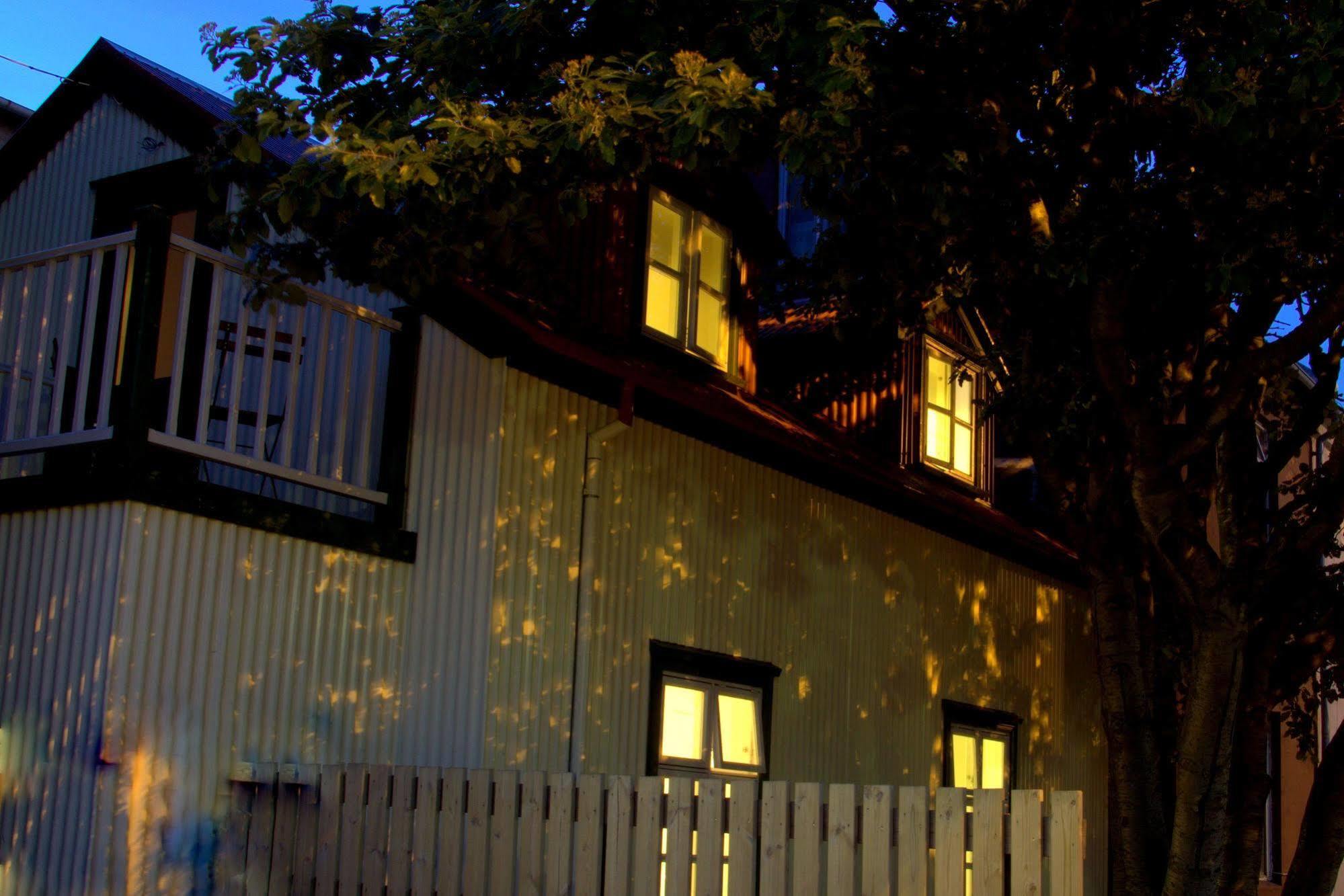 Grettir Guesthouse Reykjavik Luaran gambar